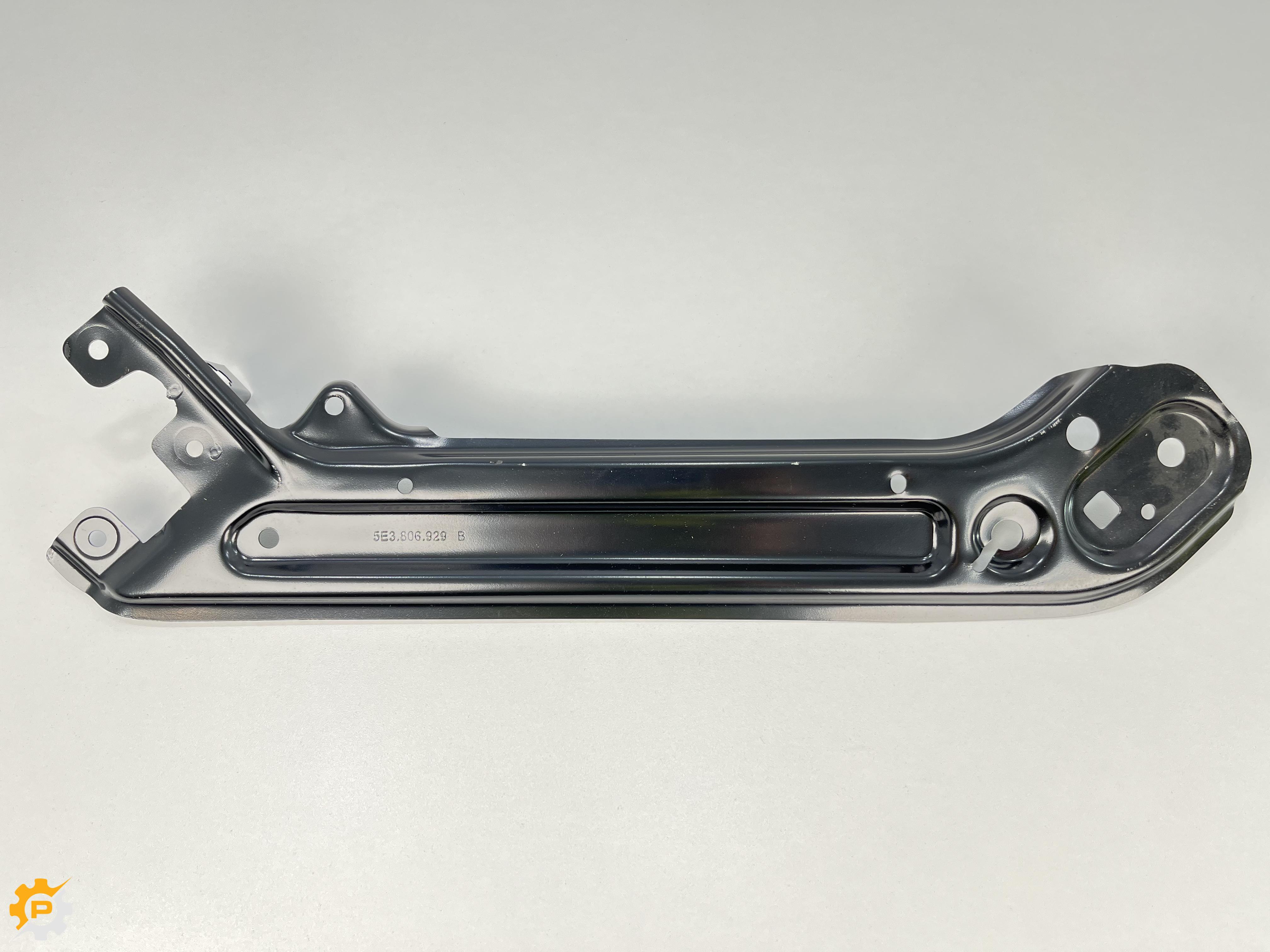 Head Lamp Bracket, FR LH
