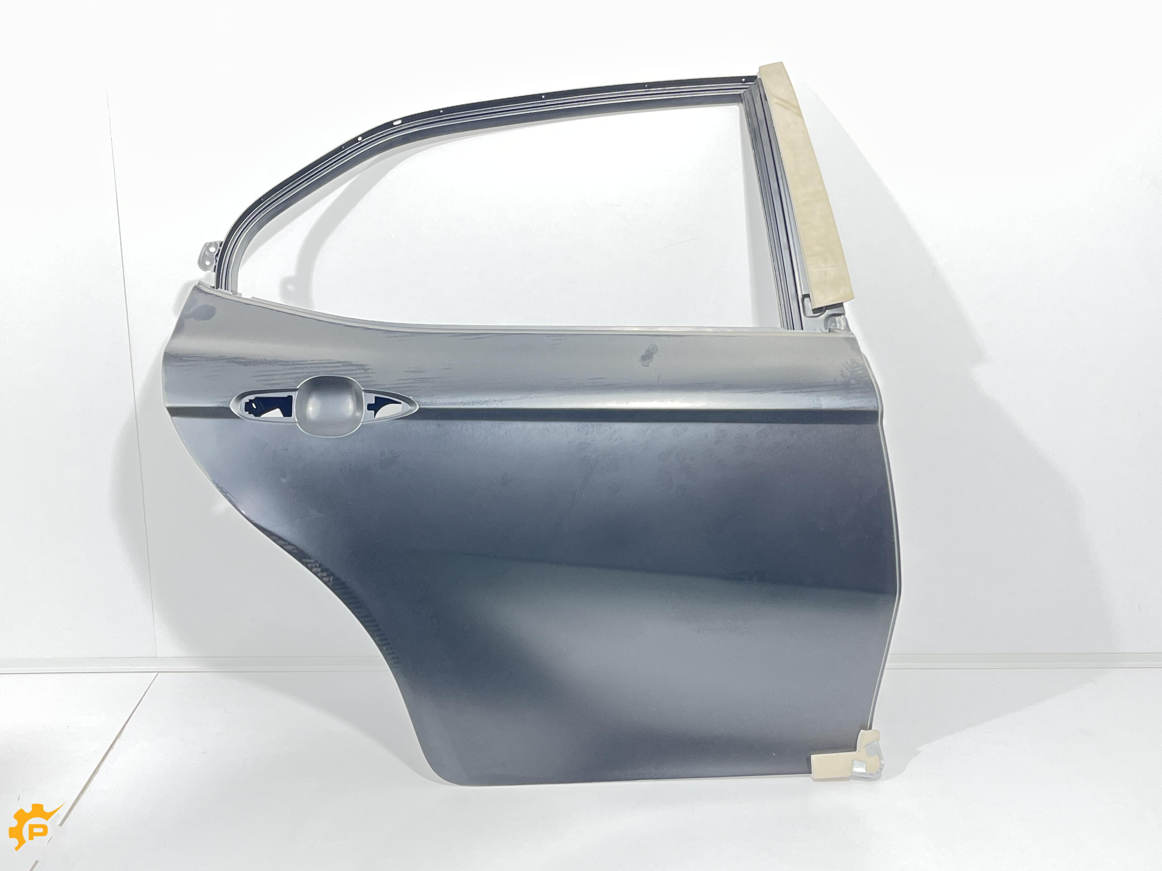 RR RH Door, Door