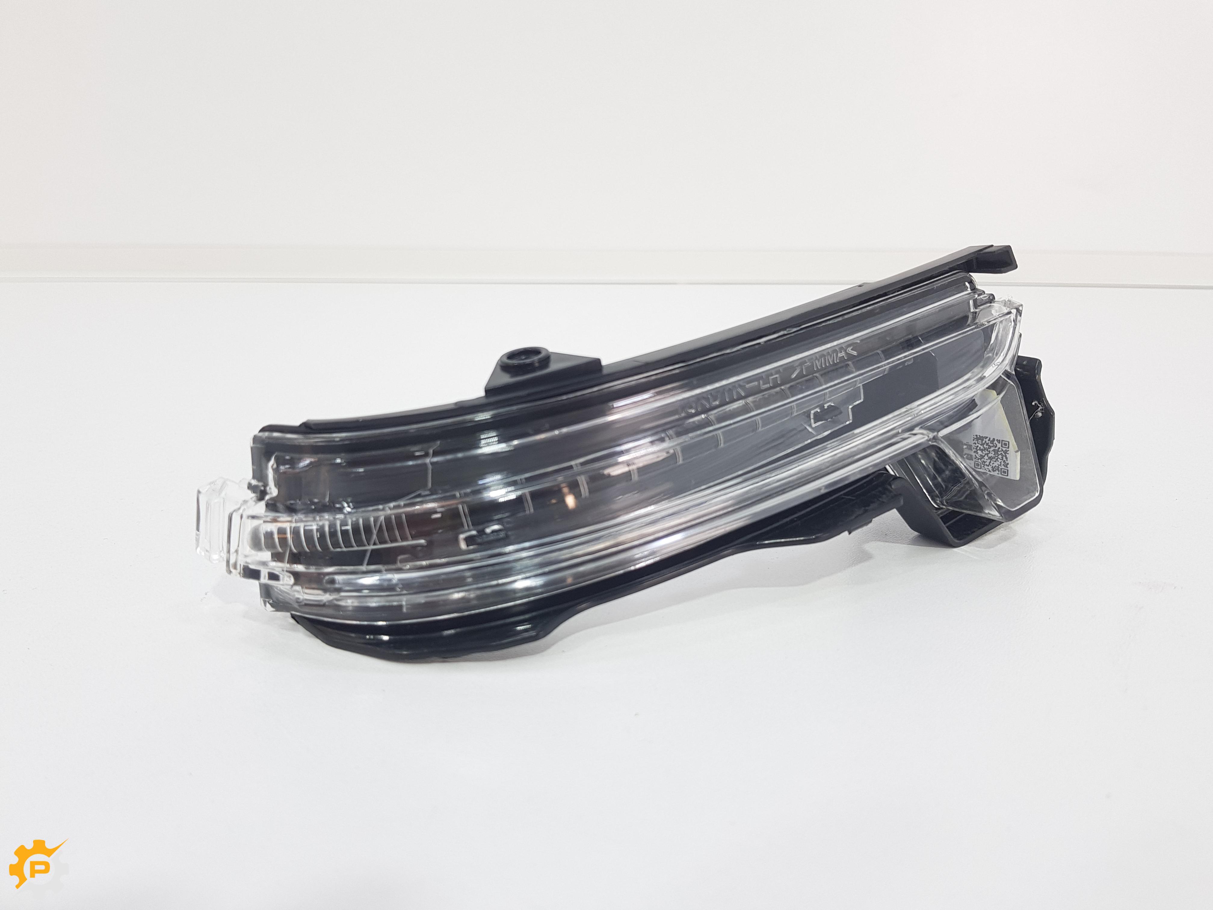 Mirror, Outer - LH, Turn Signal