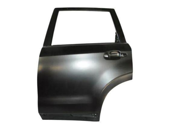 Задняя левая дверь