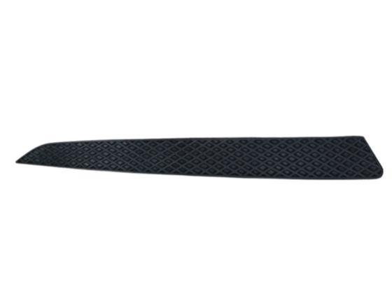 FR Bumper, Molding
