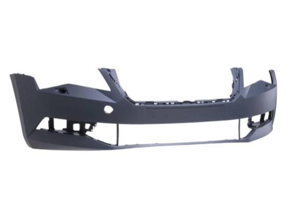 Передний бампер