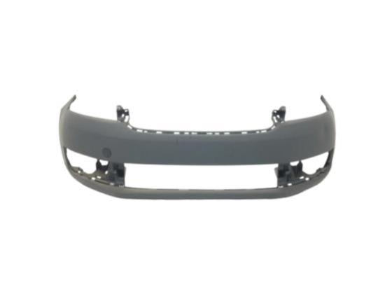 Передний бампер