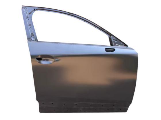 Передняя правая дверь